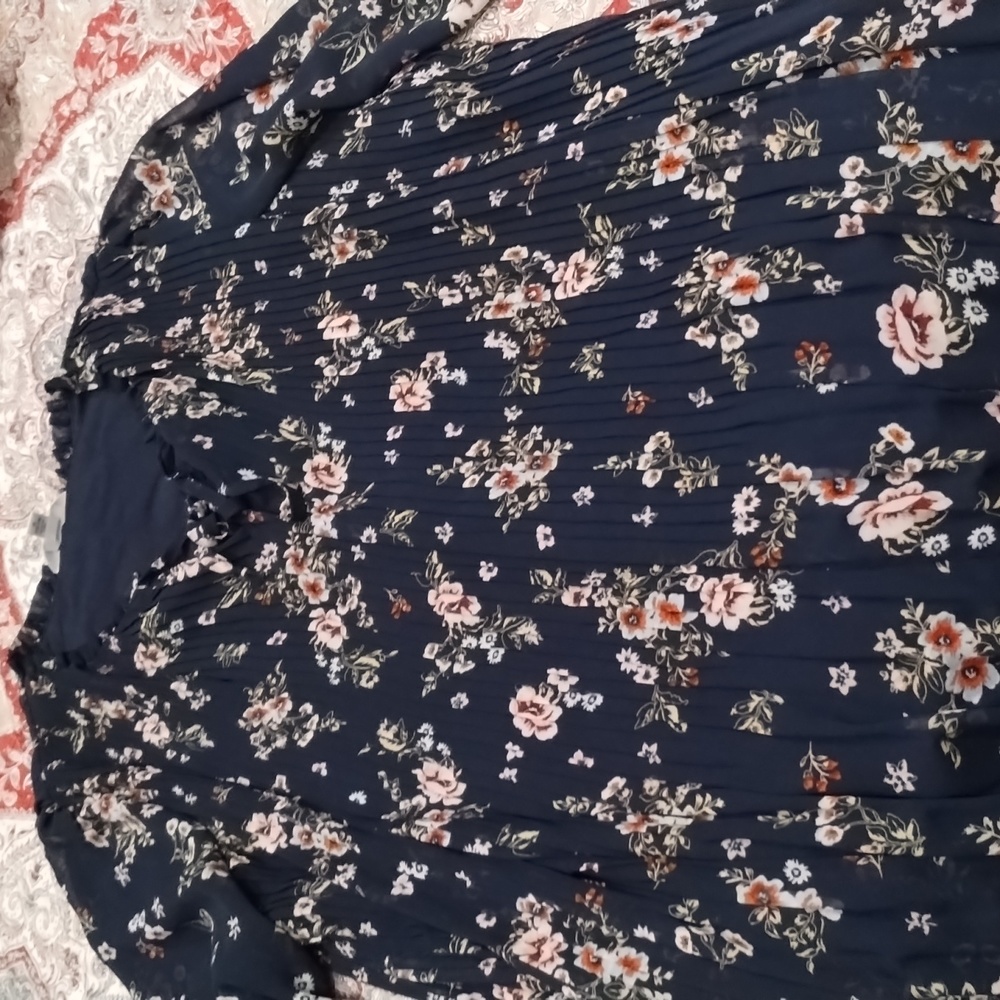 Navy blue floral long sleeve mini dress